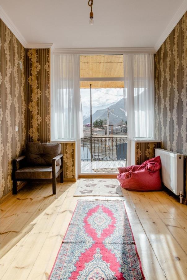 Cozy Hotel Kazbegi מראה חיצוני תמונה